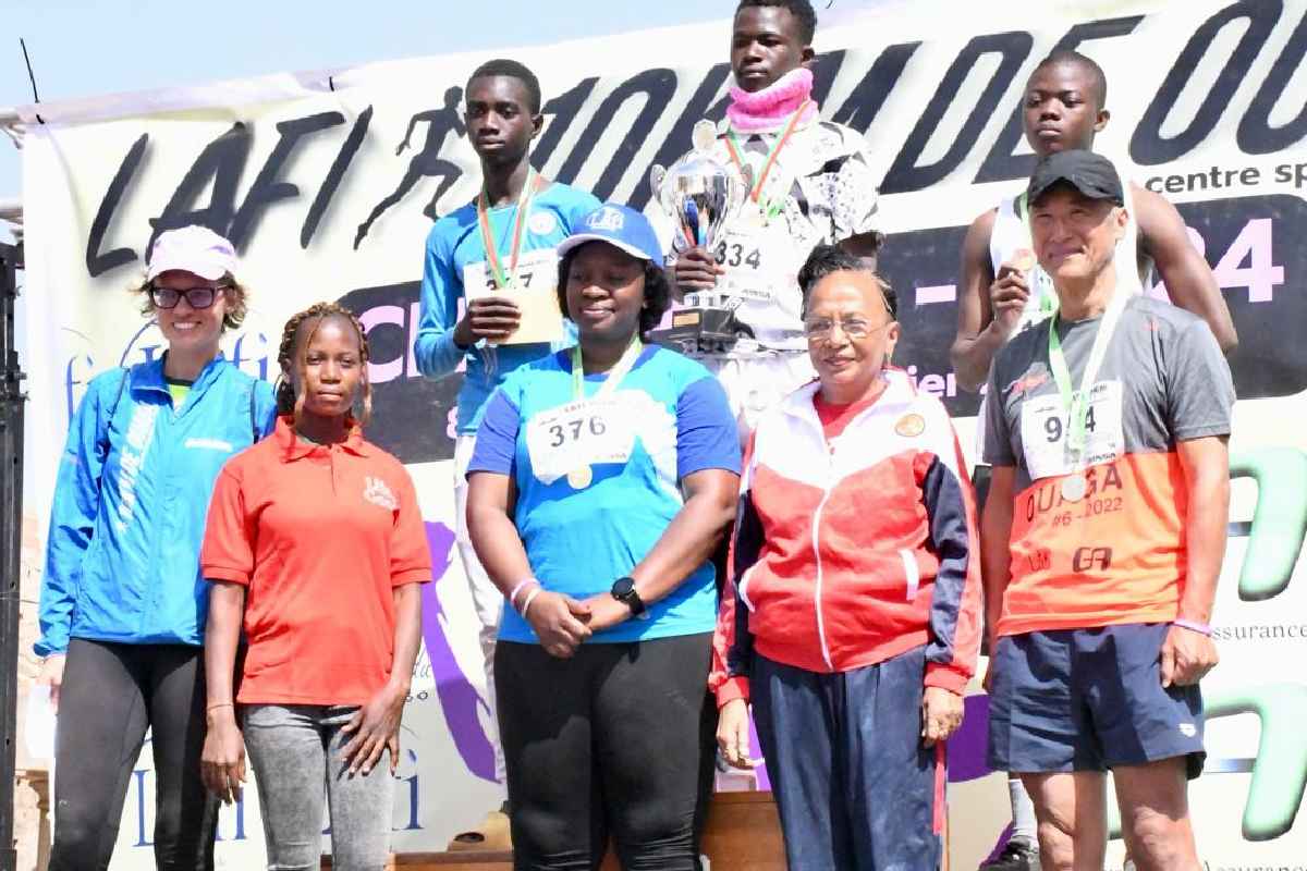 L’eau minérale naturelle Lafi sponsor officiel de Lafi 10 km de Ouaga 8e édition
