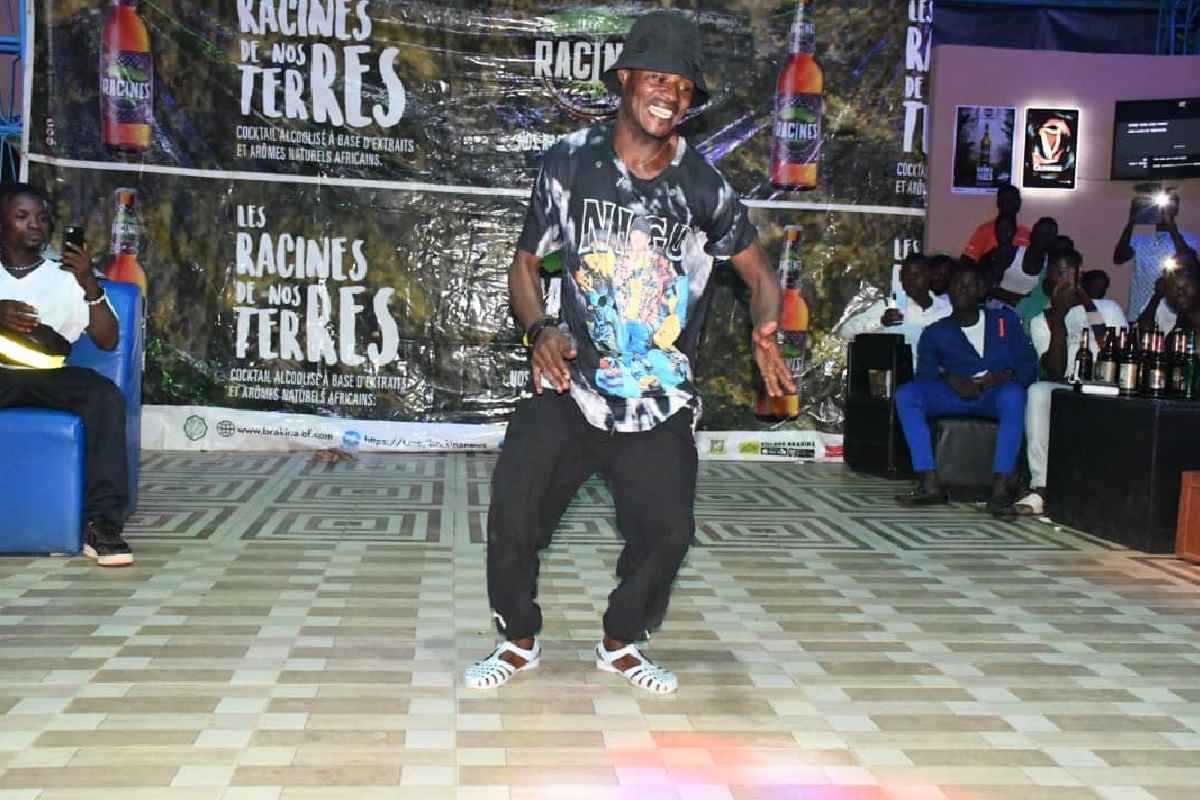 Holidays Dance, 14e édition avec Racines