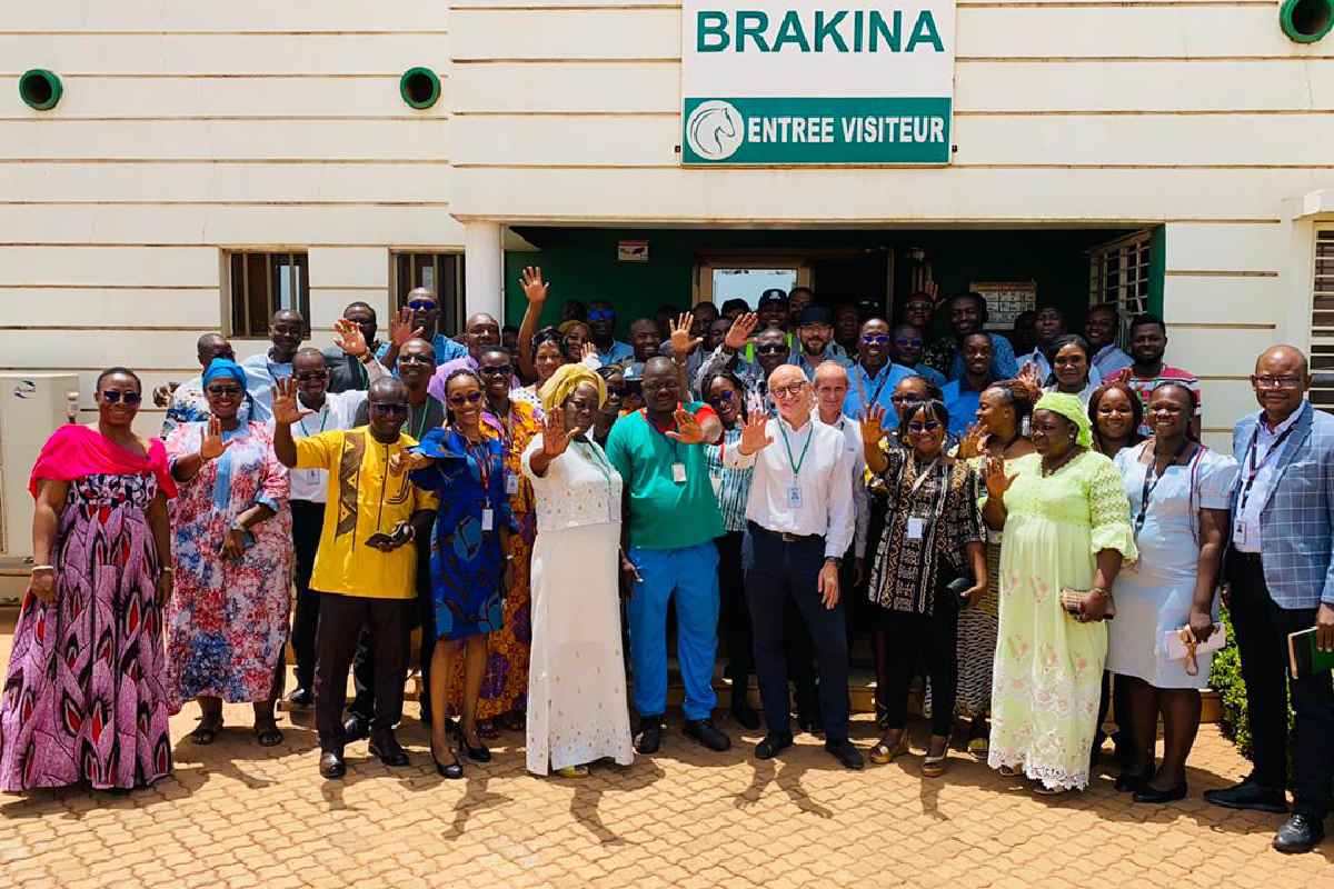 BRAKINA : Madame Pauline SAMB admise à la retraite après plus d’une trentaine d’années de service